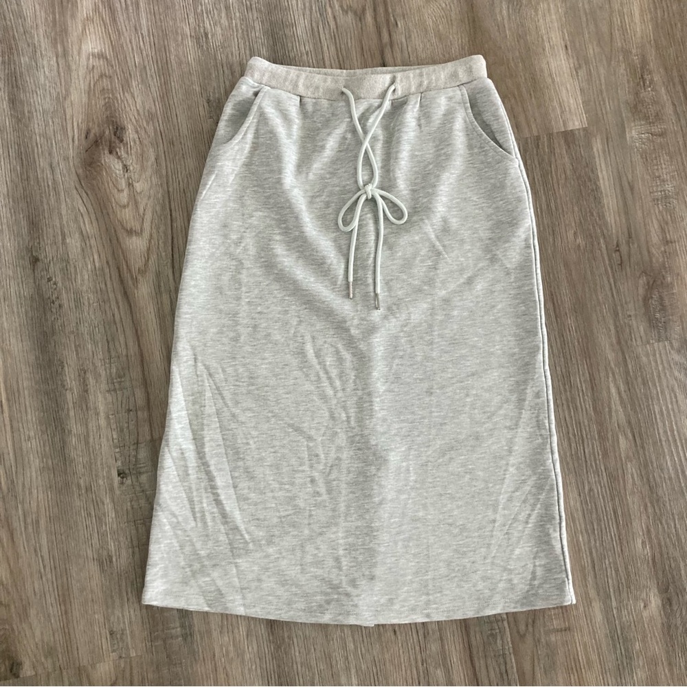 NWT Crescent Skirt